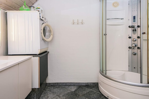 Foto van Luxe spa-retraite voor tien personen - Vakantiehuis in Ulfborg - Indoor