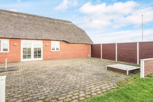 Foto van Luxe spa-retraite voor tien personen - Vakantiehuis in Ulfborg - View