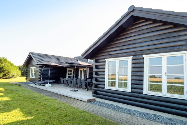 Foto van Lodge met uitzicht op de Limfjord - Vakantiehuis in Spøttrup - Outdoor