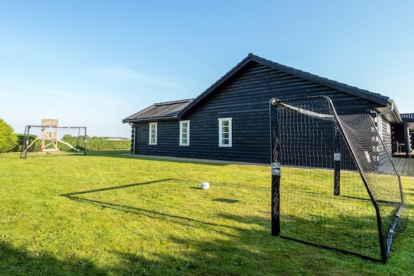 Foto van Lodge met uitzicht op de Limfjord - Vakantiehuis in Spøttrup - Outdoor