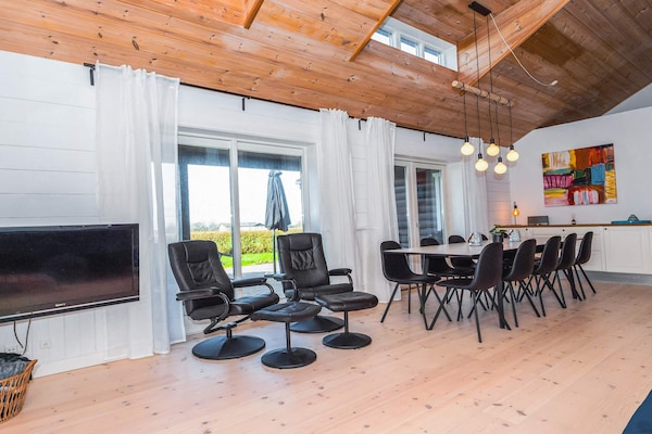Foto van Lodge met uitzicht op de Limfjord - Vakantiehuis in Spøttrup - Indoor