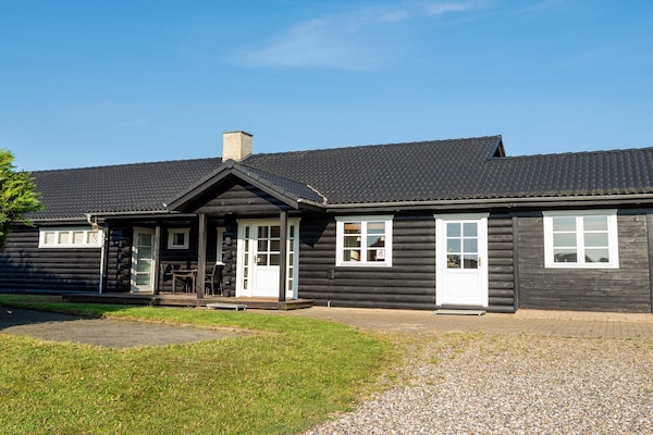 Foto van Lodge met uitzicht op de Limfjord - Vakantiehuis in Spøttrup - Outdoor