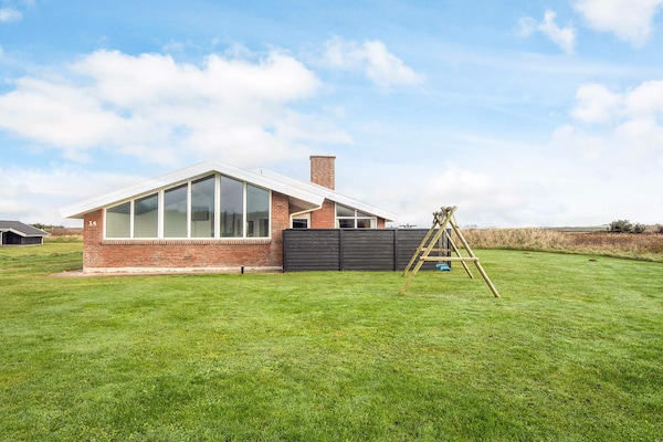 Foto van Gezellig poolhuis bij zee -- By Traum Ferienwohnungen - View