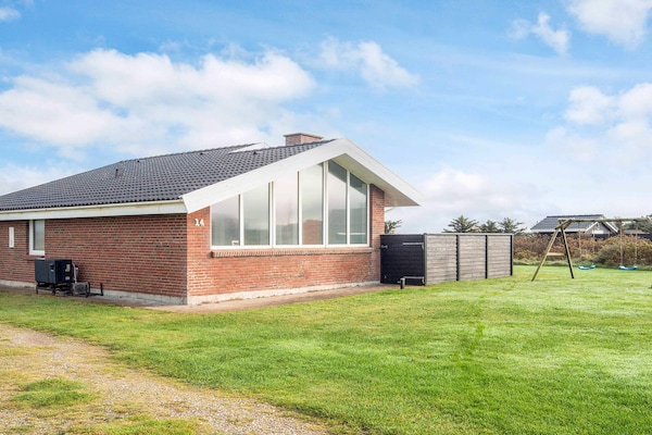 Foto van Gezellig poolhuis bij zee -- By Traum Ferienwohnungen - View