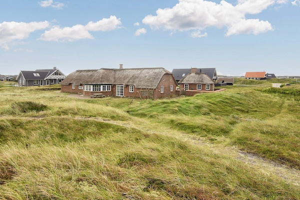 Foto van Luxe strandverblijf -- By Traum Ferienwohnungen - Vakantiehuis in Harboøre - View