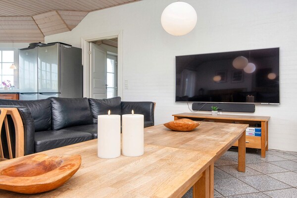 Foto van Luxe strandverblijf -- By Traum Ferienwohnungen - Vakantiehuis in Harboøre - Indoor