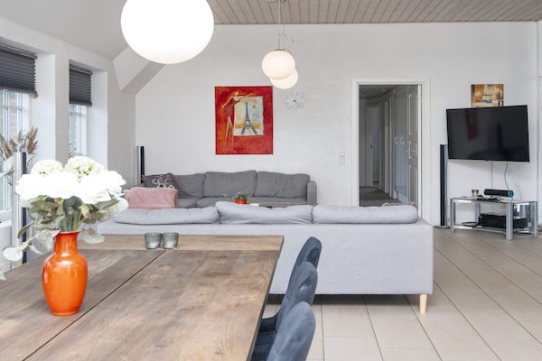 Foto van Luxe zwembadhuis nabij zee -- By Traum Ferienwohnungen - Indoor