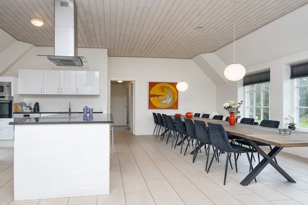 Foto van Luxe zwembadhuis nabij zee -- By Traum Ferienwohnungen - Indoor