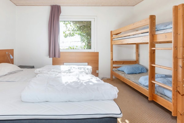 Foto van 26 persoons vakantie huis in Thyholm - Vakantiehuis in Thyholm - Indoor