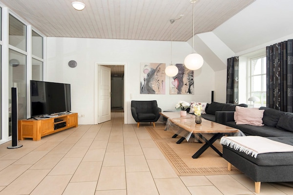 Foto van Luxe vakantieverblijf aan zee - Vakantiehuis in Ulfborg - Indoor