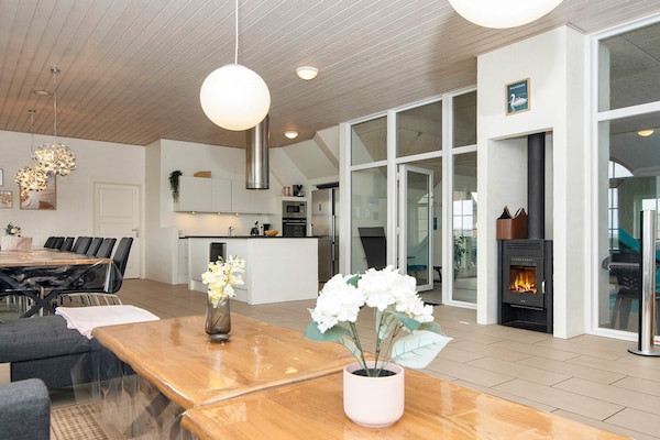 Foto van Luxe vakantieverblijf aan zee - Vakantiehuis in Ulfborg - Indoor