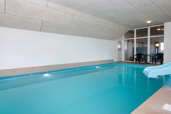 Foto van Luxe vakantieverblijf aan zee - Vakantiehuis in Ulfborg - Pool