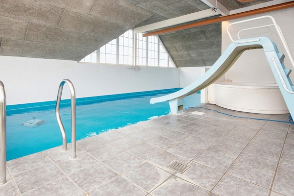 Foto van Luxe zwembadhuis bij zee -- By Traum Ferienwohnungen - Pool