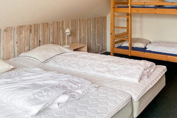 Foto van Luxe bos retraite -- By Traum Ferienwohnungen - Vakantiehuis in Karup J - Indoor