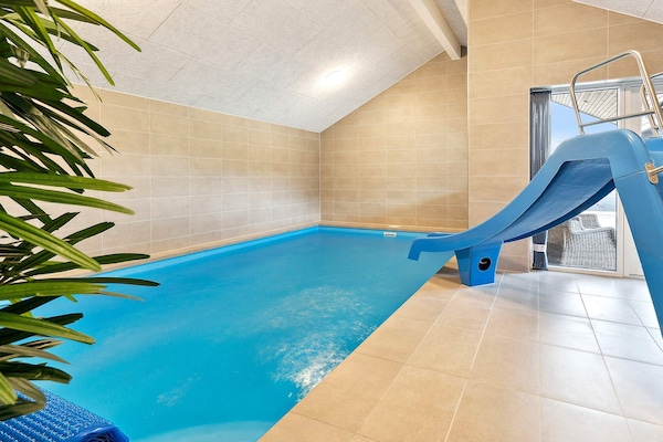 Foto van Luxe retraite in Romo -- By Traum Ferienwohnungen - Vakantiehuis in Rømø - Pool