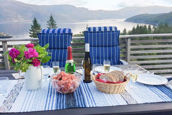 Foto van 4 sterren vakantie huis in Naustbukta - Vakantiehuis in Naustbukta - WaterView