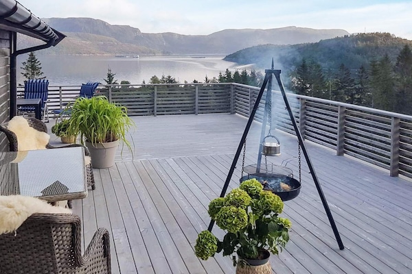 Foto van 4 sterren vakantie huis in Naustbukta - Vakantiehuis in Naustbukta - WaterView
