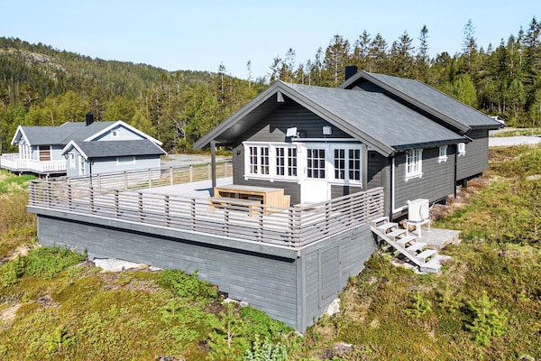 Foto van 4 sterren vakantie huis in Naustbukta - Vakantiehuis in Naustbukta - Outdoor