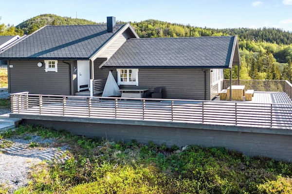 Foto van 4 sterren vakantie huis in Naustbukta - Vakantiehuis in Naustbukta - Outdoor
