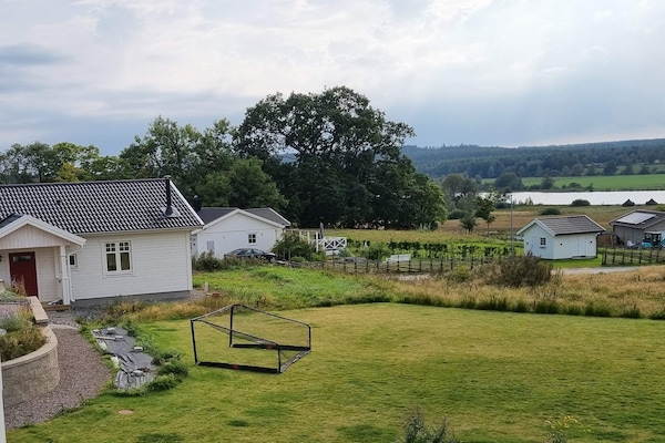 Foto van 4 sterren vakantie huis in NORA - Vakantiehuis in NORA - Outdoor