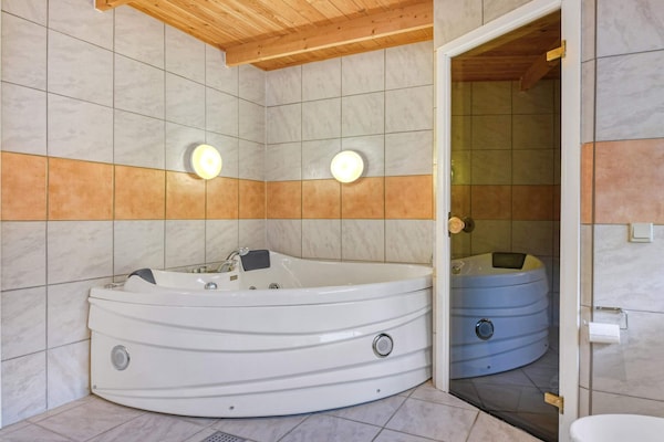 Foto van 5 sterren vakantie huis in Oksbøl - Vakantiehuis in Oksbøl - Spa