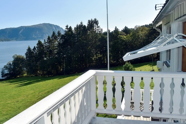 Foto van 7 Personen vakantie huis in VÅGLAND - Vakantiehuis in Vågland - Outdoor