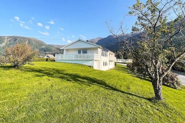 Foto van 12 Personen vakantie huis in Davik - Vakantiehuis in Davik - Outdoor