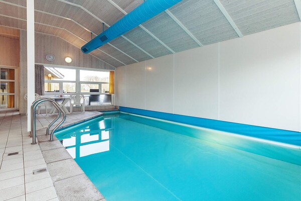 Foto van 4 sterren vakantie huis in Ottendorf - Vakantiehuis in Ottendorf - Pool