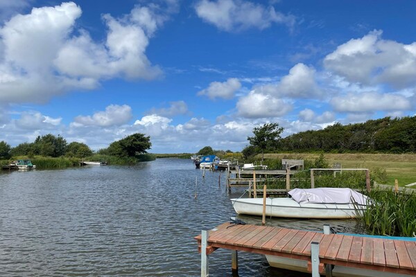 Foto van Charmant toevluchtsoord in Bork Havn - Vakantiehuis in Hemmet - WaterView