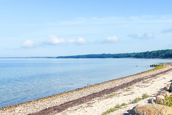 Foto van Gezellig zomerhuis nabij Ore Strand - Vakantiehuis in Vordingborg - Outdoor
