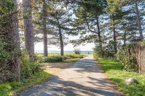 Foto van Gezellig zomerhuis nabij Ore Strand - Vakantiehuis in Vordingborg - WaterView