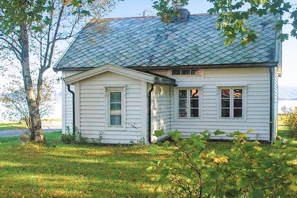 Foto van 6 Personen vakantie huis in Fjørtoft - Vakantiehuis in Fjørtoft - Outdoor