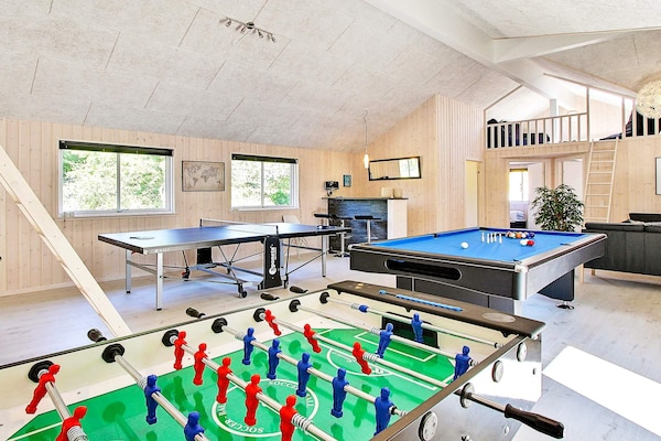 Foto van 22 persoons vakantie huis in Nexø - Vakantiehuis in Nexø - Indoor