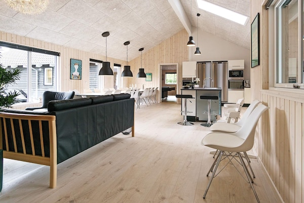 Foto van 22 persoons vakantie huis in Nexø - Vakantiehuis in Nexø - Indoor