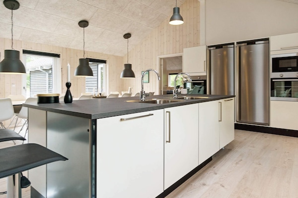 Foto van 22 persoons vakantie huis in Nexø - Vakantiehuis in Nexø - Indoor