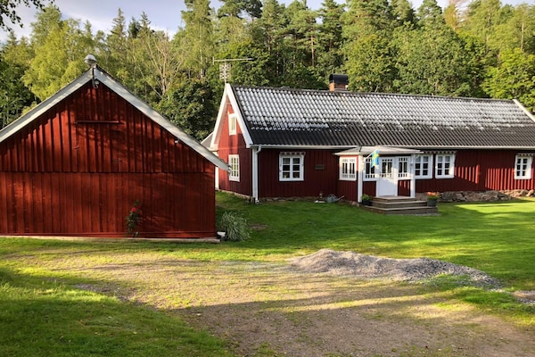 Foto van Vakantiehuis met 3 slaapkamers en sauna - Vakantiehuis in ULLARED - Outdoor