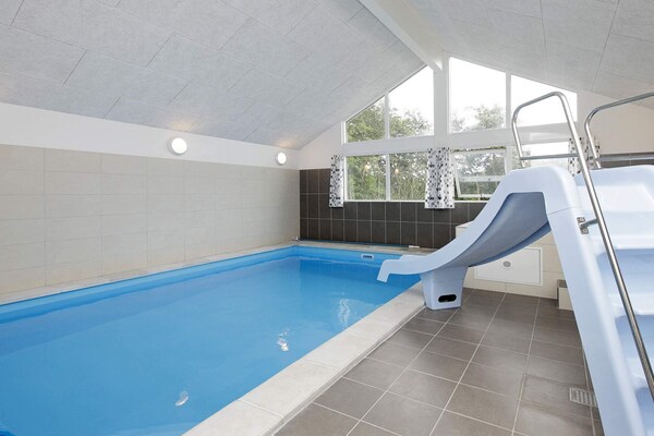Foto van Luxe zwembadresort in Blavand - Vakantiehuis in Blåvand - Pool