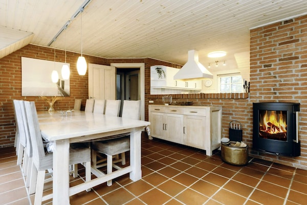 Foto van Luxe strandhuis Marielyst - Vakantiehuis in Væggerløse - Indoor