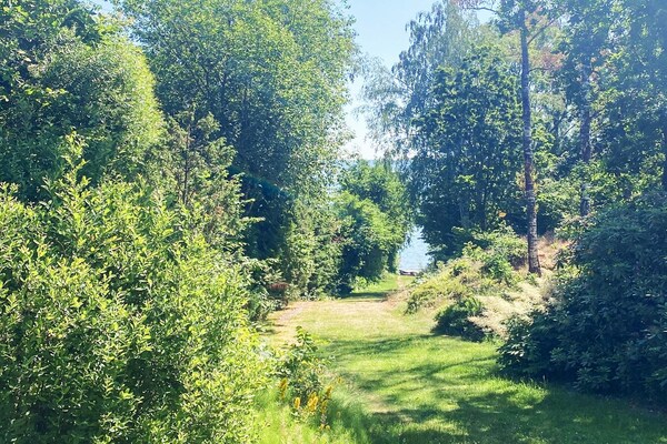 Foto van Kusthuisje met terras en barbecue - Vakantiehuis in FRÄNDEFORS - Untagged