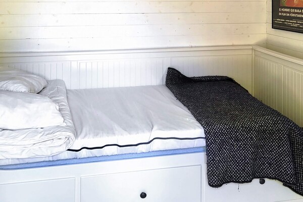 Foto van Kusthuisje met terras en barbecue - Vakantiehuis in FRÄNDEFORS - Indoor