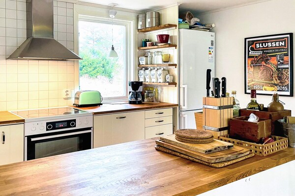 Foto van Kusthuisje met terras en barbecue - Vakantiehuis in FRÄNDEFORS - Indoor
