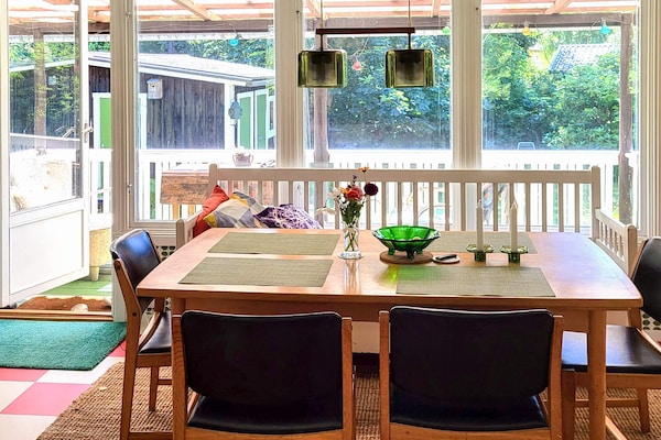 Foto van Kusthuisje met terras en barbecue - Vakantiehuis in FRÄNDEFORS - Indoor