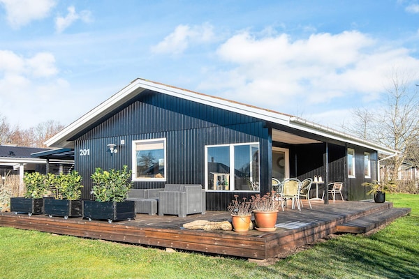 Foto van 6 Personen vakantie huis in Juelsminde - Vakantiehuis in Juelsminde - Outdoor
