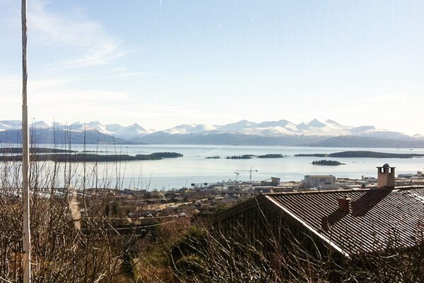 Foto van 7 Personen vakantie huis in Molde - Vakantiehuis in Molde - WaterView