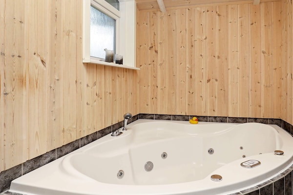Foto van Luxe vakantieverblijf in Vorupor - Vakantiehuis in Thisted - Spa
