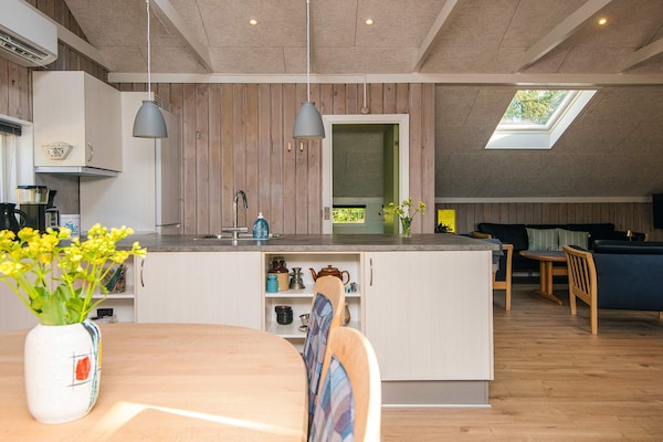 Foto van Familiehuisje met terras en gazon - Vakantiehuis in Toftlund - Indoor