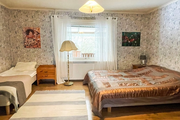 Foto van Vakantiehuis in Ruda met terras - Vakantiehuis in Ruda - Indoor