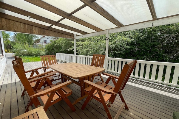 Foto van Vakantiehuis in Ruda met terras - Vakantiehuis in Ruda - Outdoor