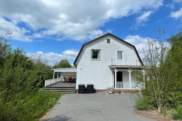 Foto van Vakantiehuis in Ruda met terras - Vakantiehuis in Ruda - Outdoor