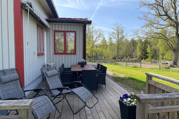 Foto van Afgelegen huis met tuin en meren - Vakantiehuis in Kristdala - Outdoor